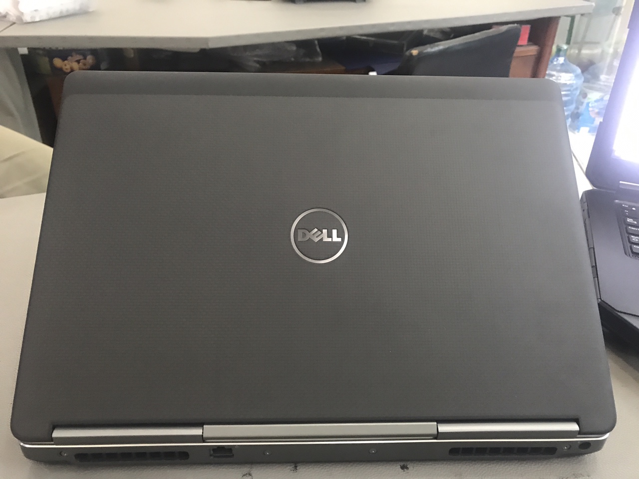 dell-precision-7520-1